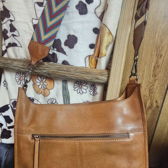 Leather crossbody - Picture 2 of 6
